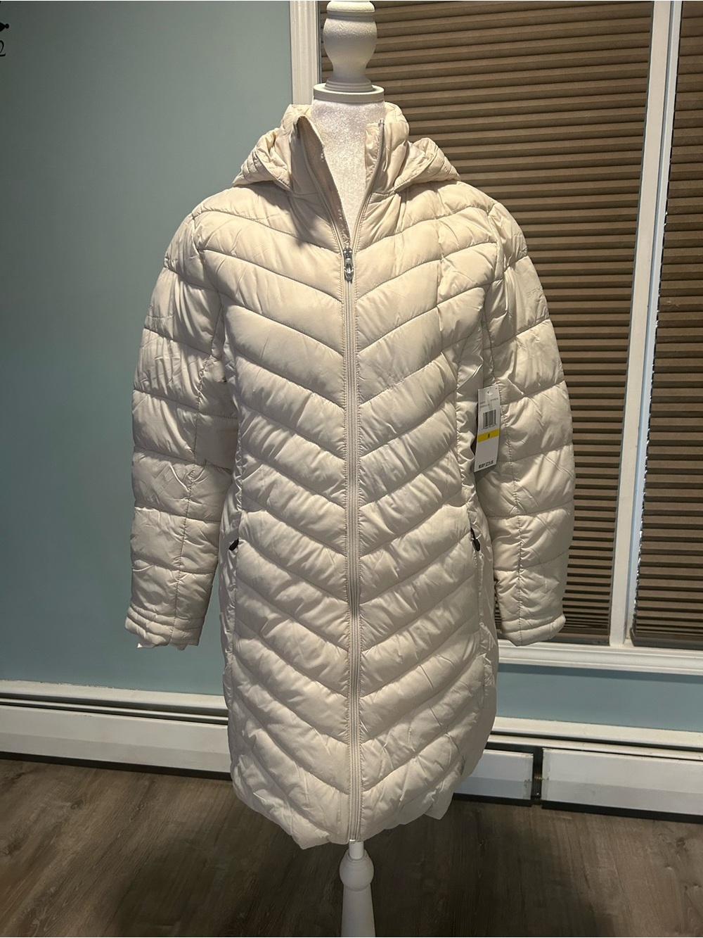 NWT Spyder Women's Cream Quilted Hooded Puffer Coat